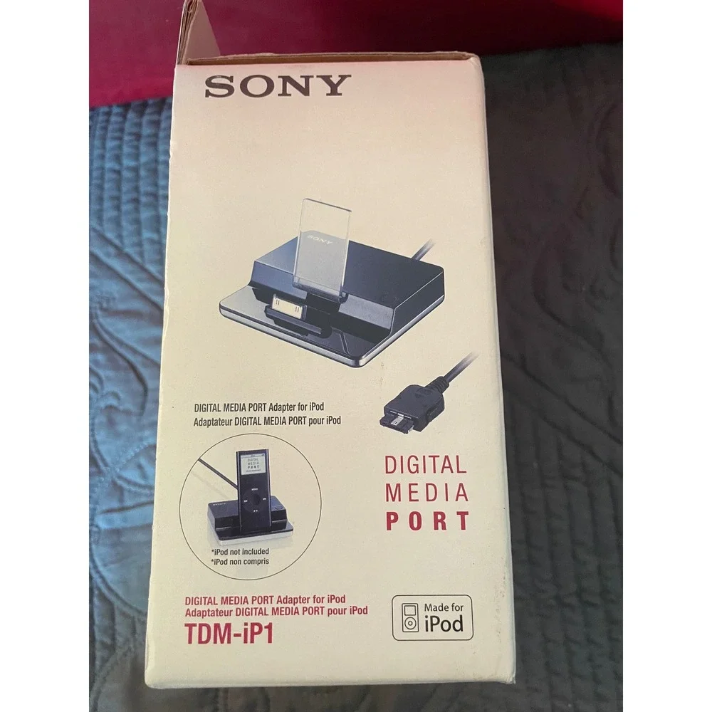 Sony TDM-iP1 Digital Media Port Adapter for iPod Docking Station Black NIB